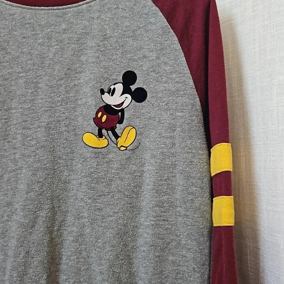 DISNEY TOP - Picture 2 of 4